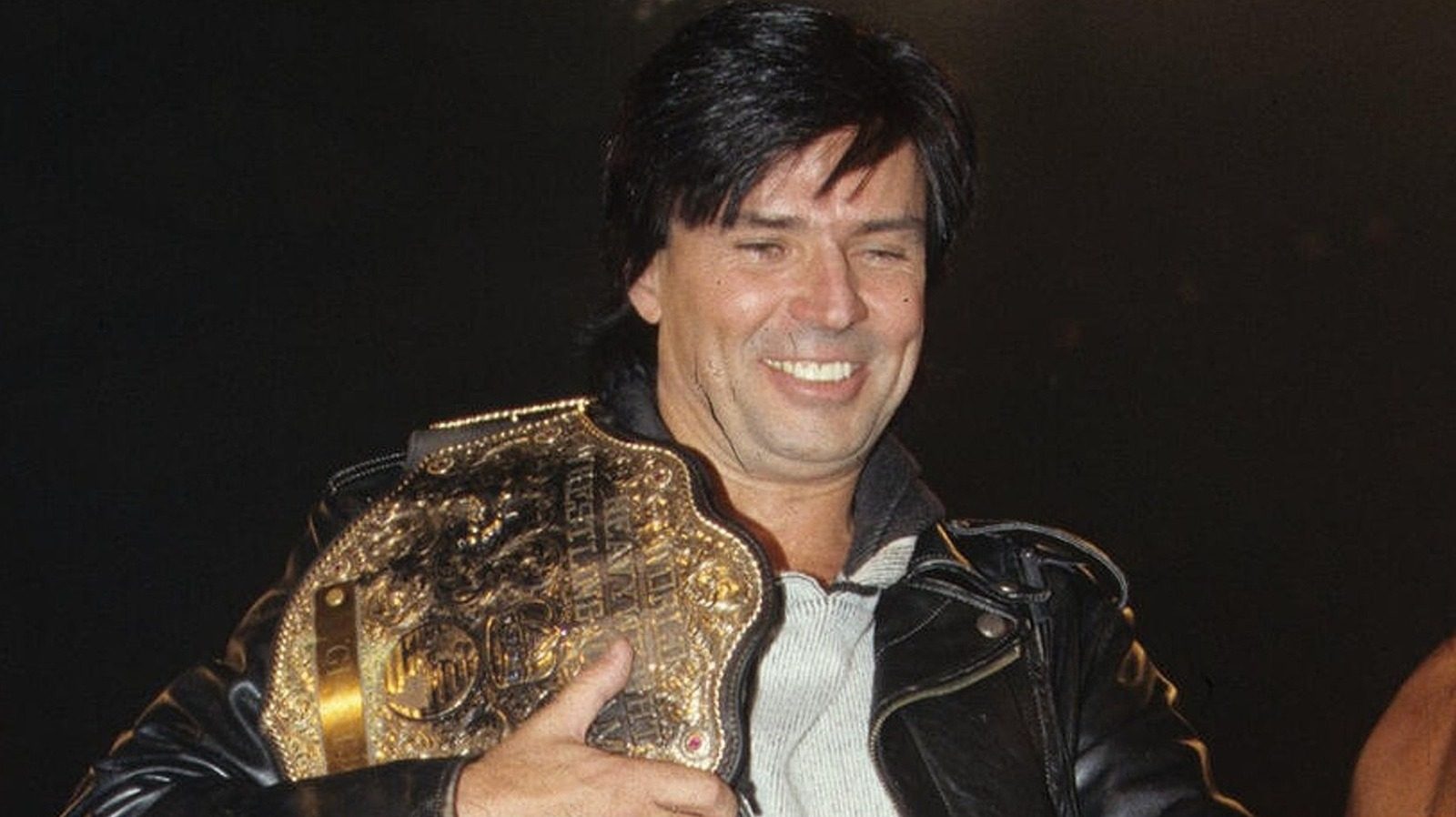 Eric Bischoff Calls For Soap Opera Style In Wrestling